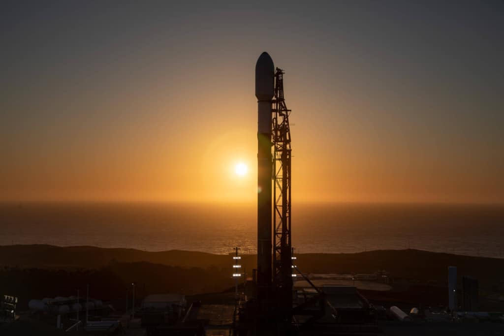 Falcon 9 rocket ready to launch Space Norway HEO satellites.