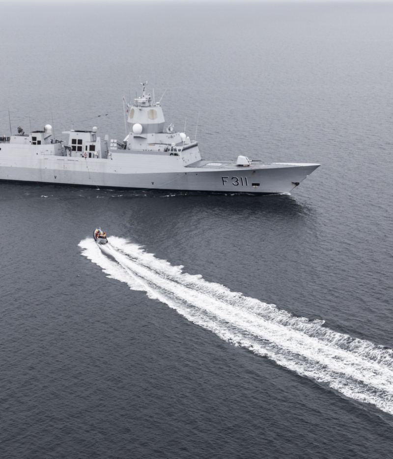 The frigate HNoMS Roald Amundsen on cruise along northern Norway and Svalbard area. Photo: Jacob Østheim, Norwegian Armed Forces