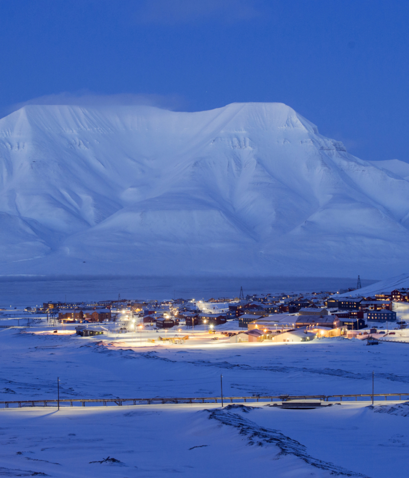 satellite connectivity across sectors in Svalbard