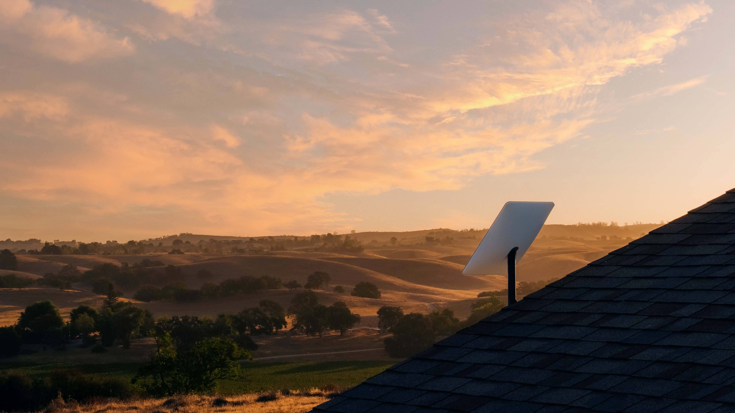 Starlink LEO services for rural land-based locations.
